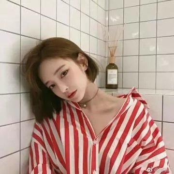 鞋子上的光