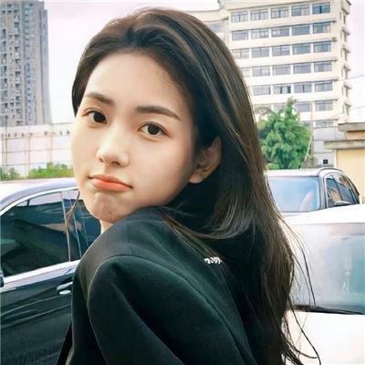 敦君与女朋友